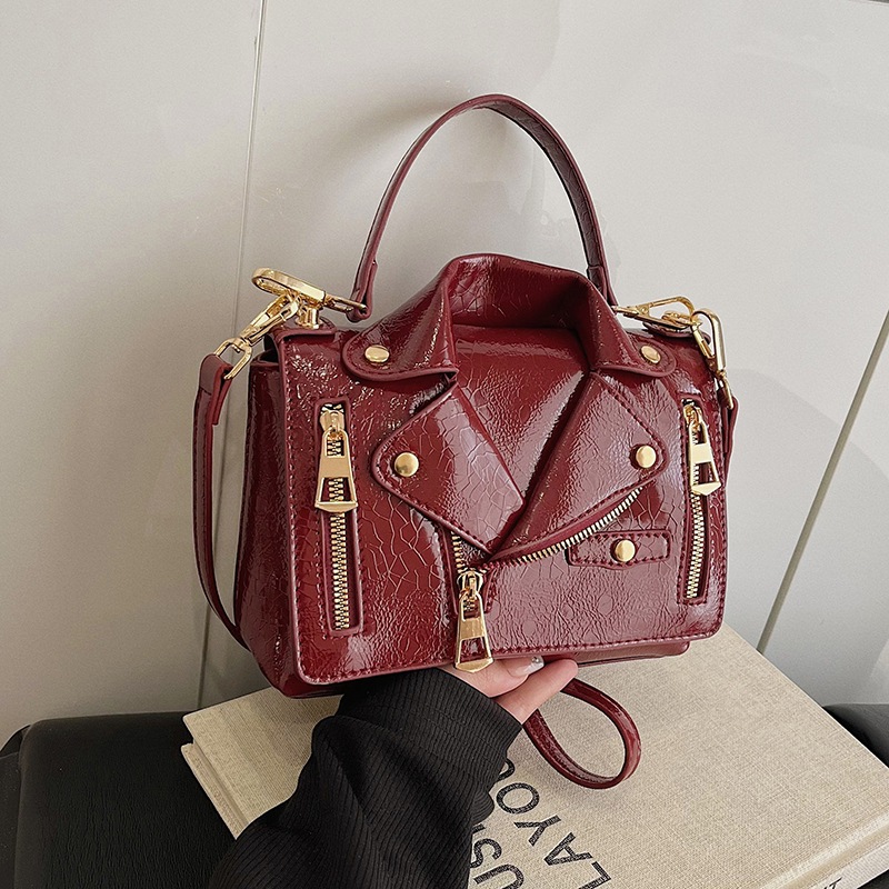 Women'S Fashion Designer Clothes - Clothes Bags Fashionable Rivets Crossbody Bag