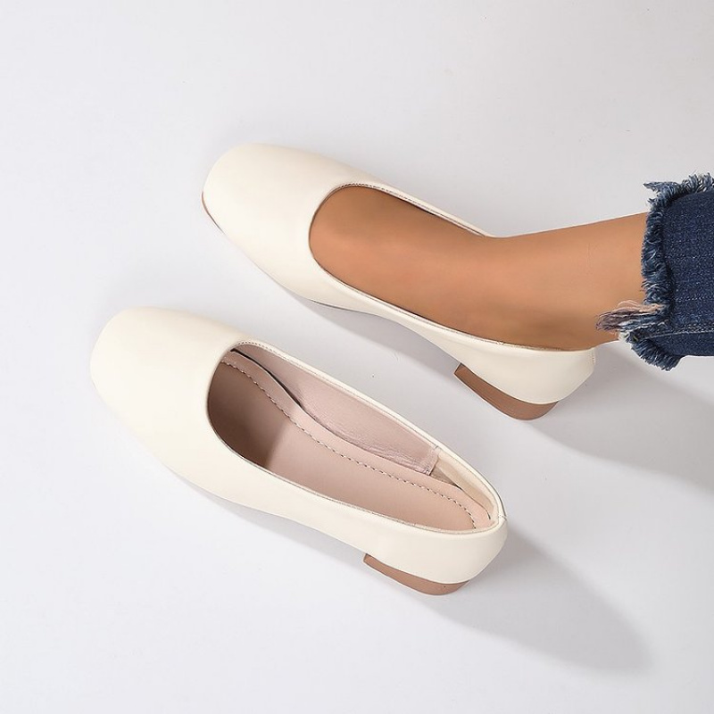 Soft Leather Round Toe Slip-On - Women'S Fashion Walking Shoes recensione e prezzo