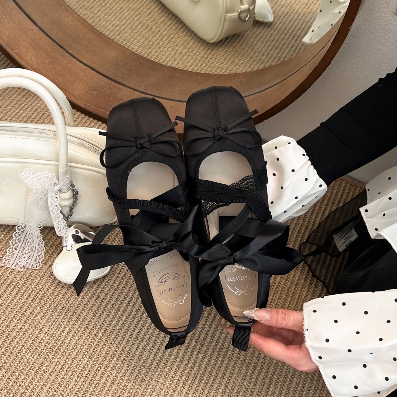 New Spring Comfortable Lace-up - Women'S Fashion Walking Shoes recensione e prezzo