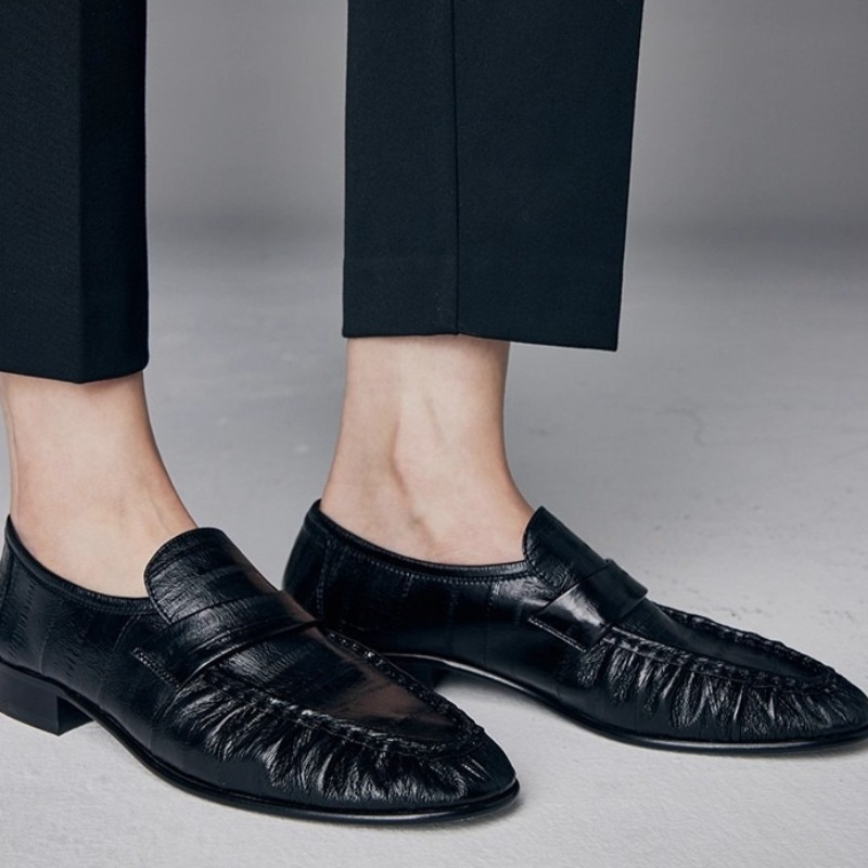 Luxury Women's Shoes New Handm - Women'S Fashion Walking Shoes recensione e prezzo