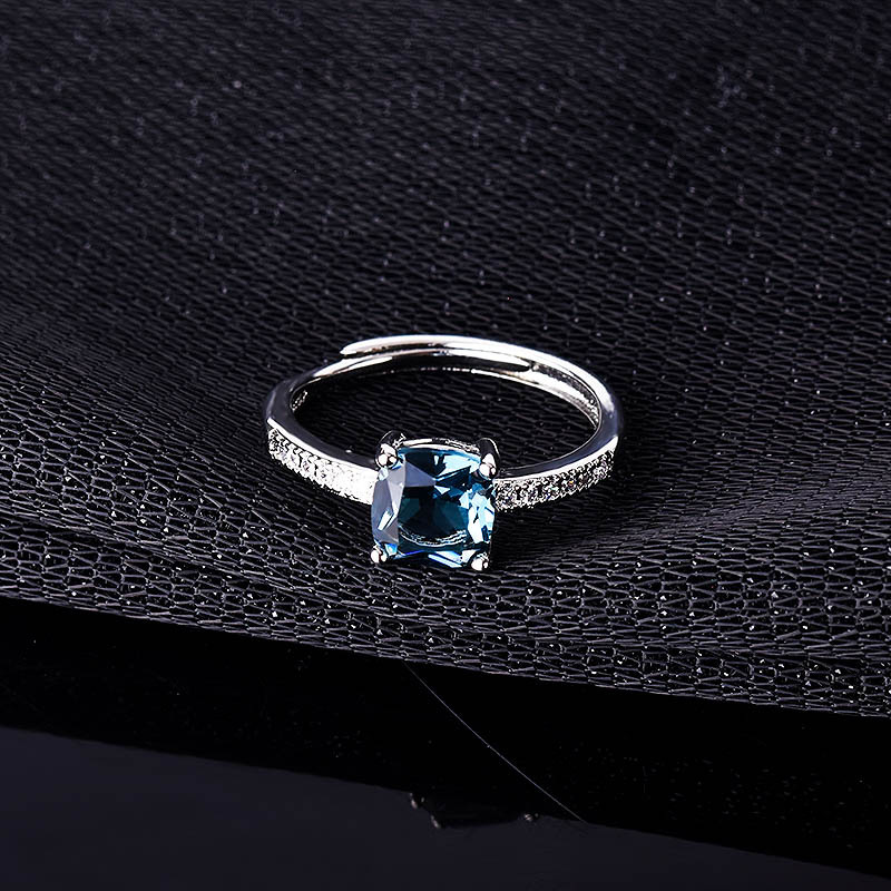 Luxury Color Gemstone Ring Set - Women'S Fashion London recensione e prezzo
